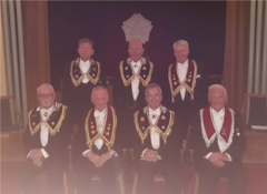Bak f.v.: Storrepr. Oddbjørn Aasen, Eks Dep. SS Per-Arne Vidnes, Eks OM Inge-Arne Olsbø F. f. v.: DSS Kristian Haugan, 60 års Ve.Ju. Eks OM Jens Petter Grebstad, Dep. SS Geir Småvik og OM Norleif Korsnes .